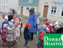 2016-12-01 sowińskiego choinka kolędy (4)